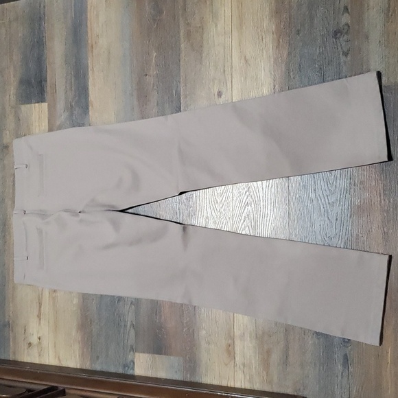 Betabrand tan stretch denim weight everyday pants like new condition - Picture 6 of 8